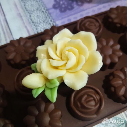 Подарочный шоколад