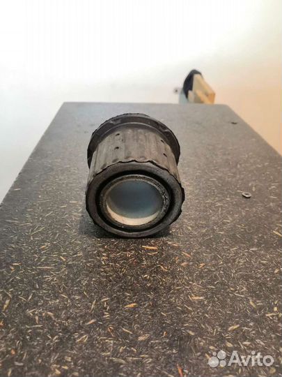 Сайлентблок Mercedes Vito 638