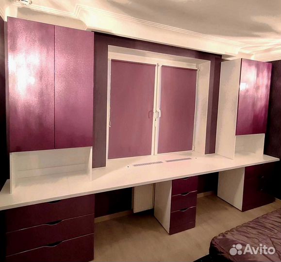 Рабочая зона у окна