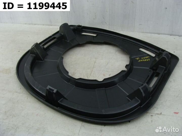 Ниша запасного колеса Toyota Camry