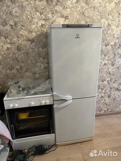 Холодильник газовая плита с духовкой