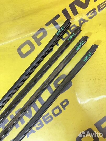 Уплотнитель стекла двери Hafei Simbo