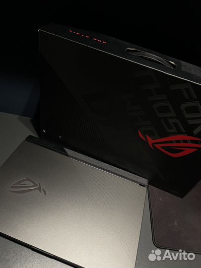 Asus rog strix g17 Ryzen 9 RTX 3060