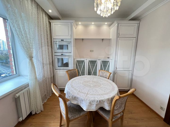 3-к. квартира, 93,5 м², 3/11 эт.