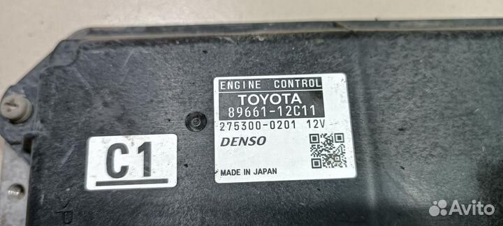 Блок управления двигателем Toyota Corolla