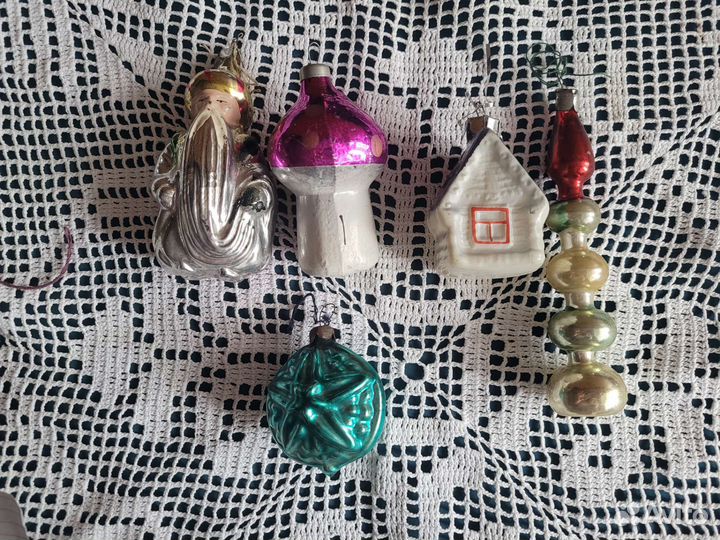 Елочные игрушки