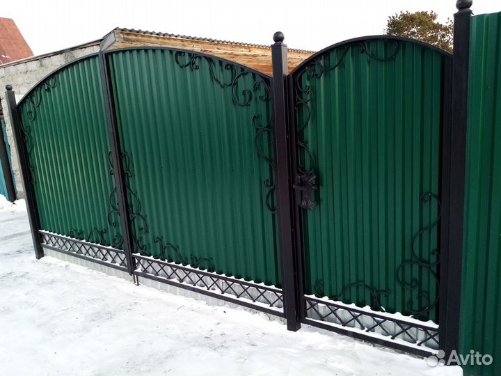 Кованные ворота и калитка