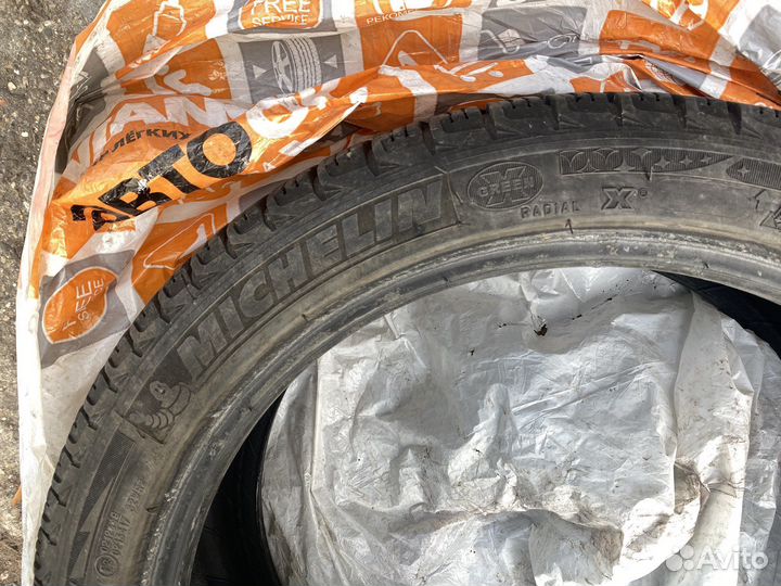 Michelin X-Ice 225/40 R18 92H