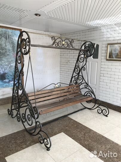Кованые качели
