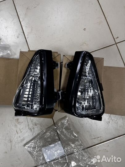 Повортник в бампер Toyota Camry 55