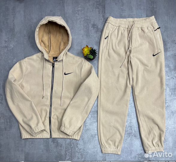 Спортивный костюм мужской Nike