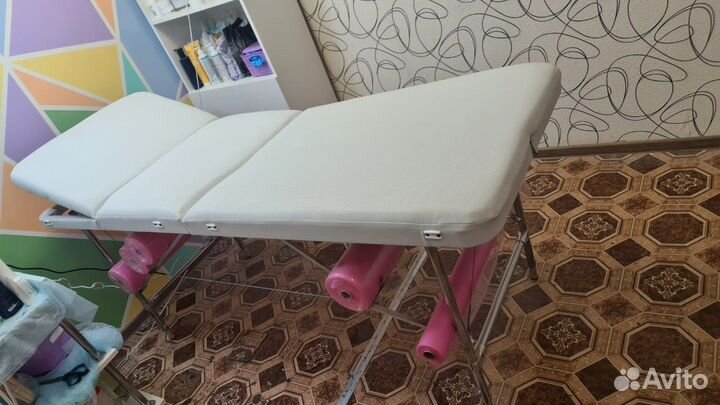 Кушетка косметологическая