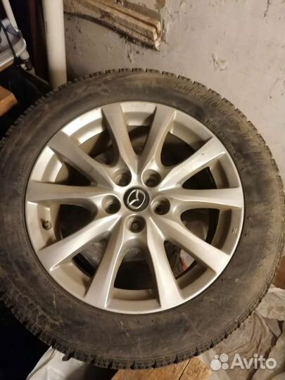 Bridgestone Blizzak VRX 225/55 R17