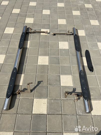 Трубы пороги