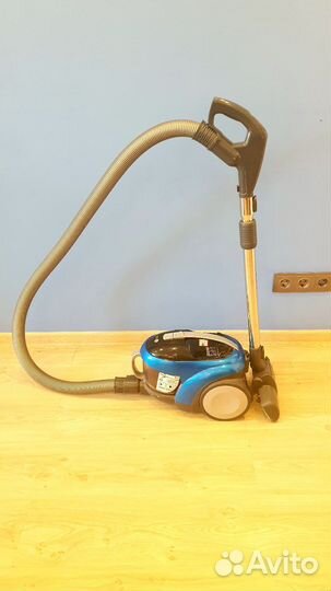 Пылесос Lg vk71108hu на запчасти или под ремонт