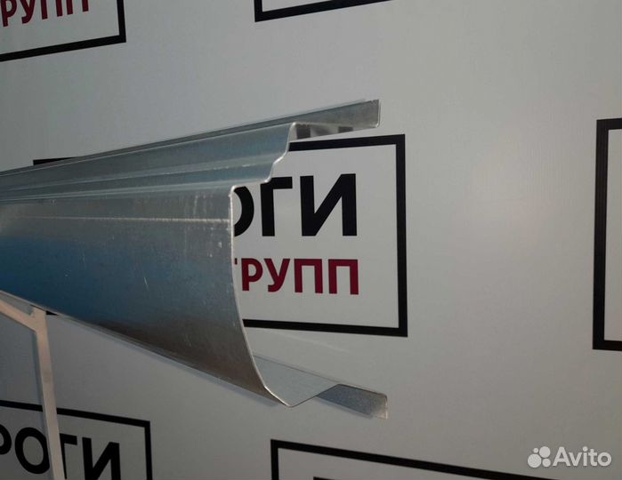 Пороги Suzuki Swift 1 хэтчбек 3 дверей