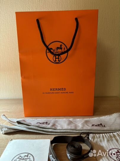 Коробка Hermes