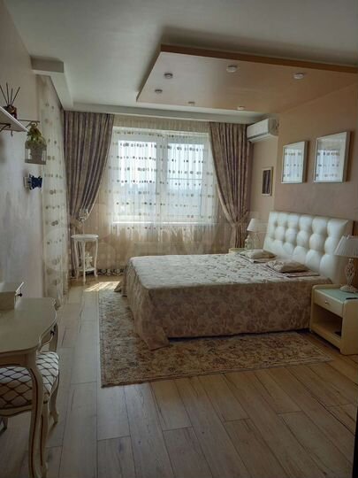 3-к. квартира, 90 м², 17/25 эт.