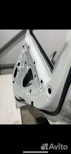 Дверь задняя правая volkswagen touareg 3