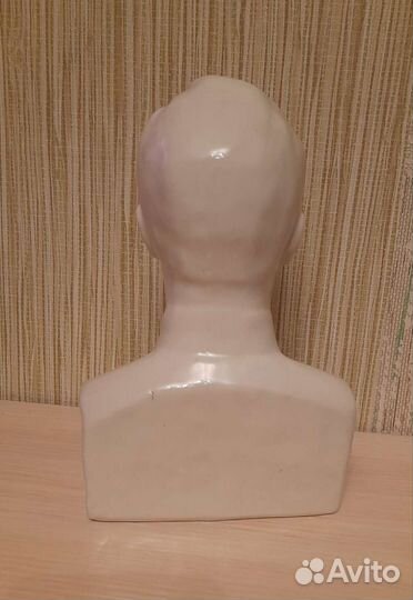 Бюст Дзержинского