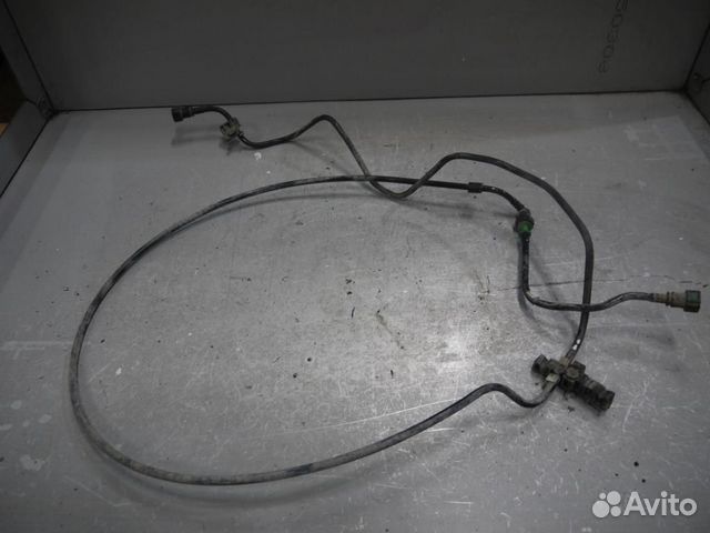 Трубка топливная V1,4 (K7JA) Renault Logan 1 (2005