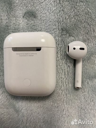 Беспроводные наушники apple airpods 2
