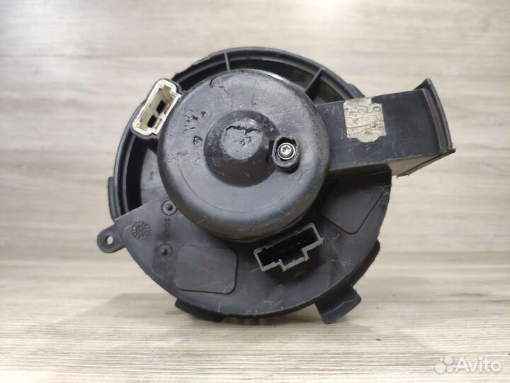 Вентилятор печки климат Peugeot 206