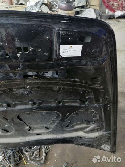 Капот Porsche Cayenne 2010-2017