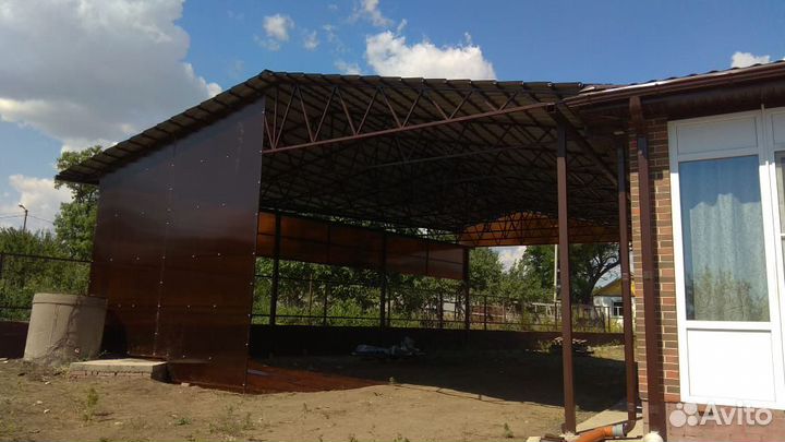 Навес из металлочерепицы 