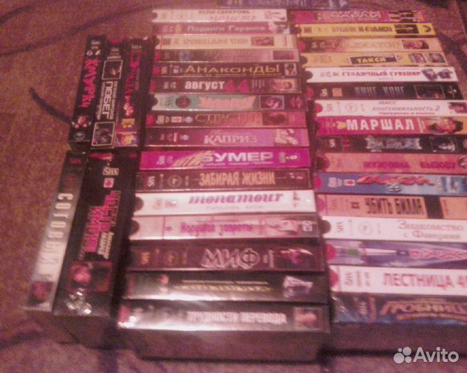 Видеокассеты