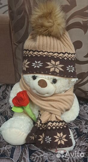 Шапка зимняя и шарф