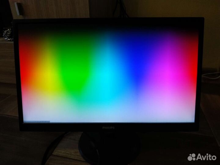 Монитор 24 дюйма ips