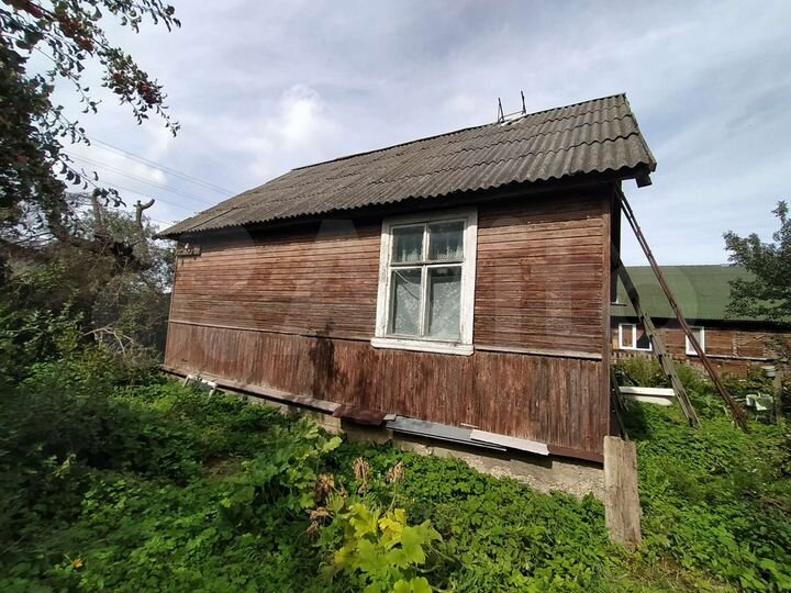 Дом 53 м² на участке 10 сот.