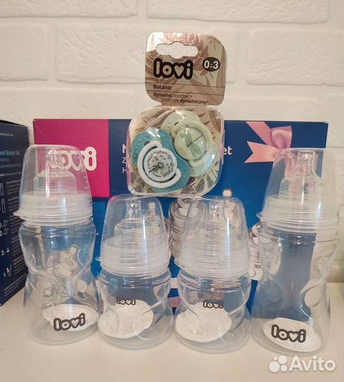 Набор бутылочек+соски новое
