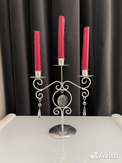 Подсвечник (красный куб)