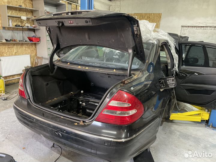 В разборе mercedes e55 komptessor m113.990