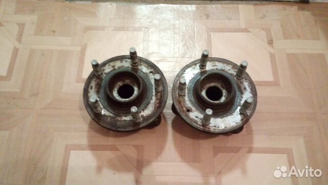 Ступица передняя Опель Астра Джей 2010 ) 13583478