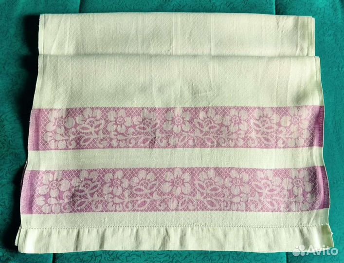 Полотенца разные, отрезы на полотенца