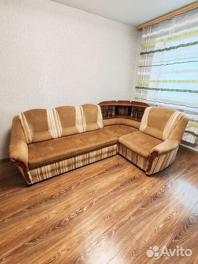 Угловой диван бу