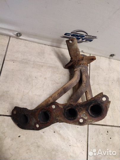 Выпускной коллектор Toyota Yaris 1SZ FE 2003