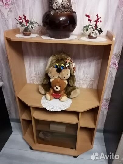 Тумба под телевизор