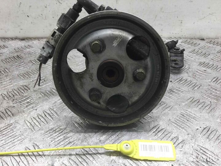 Насос гидроусилителя руля Renault Megane K4M700 K4