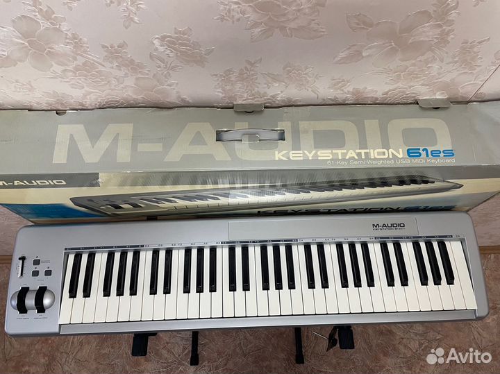 Midi клавиатура M audio keystation 61es