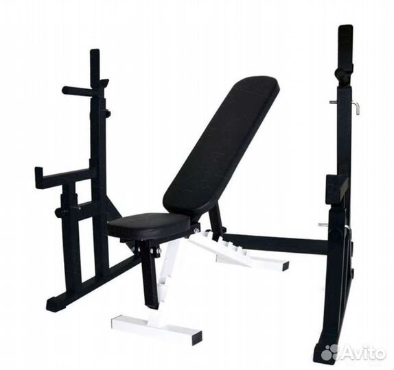 Скамья для жима со стойками
