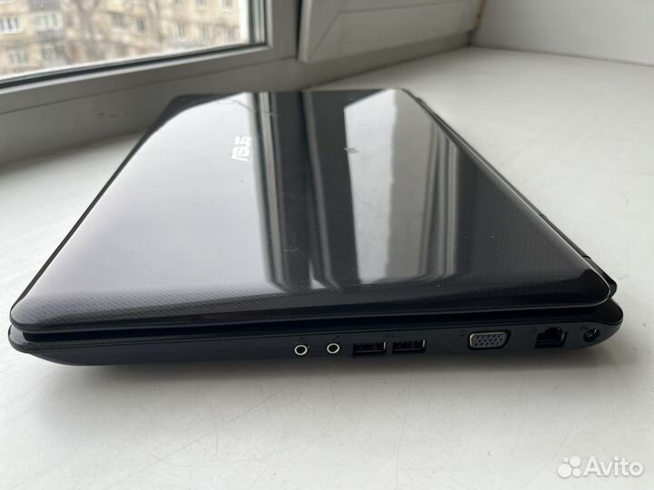 Ноутбук asus