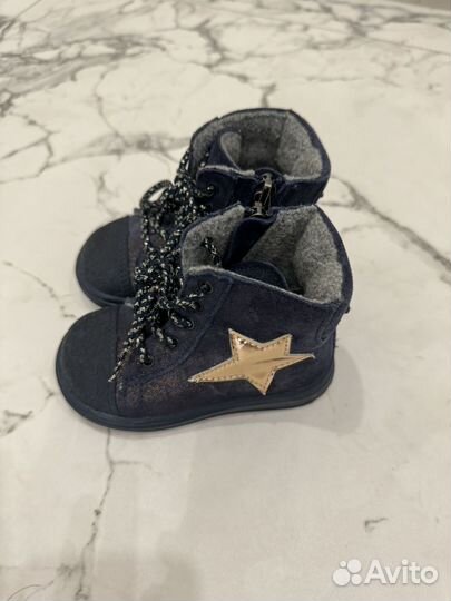 Демисезонные ботинки Котофей 22 размер