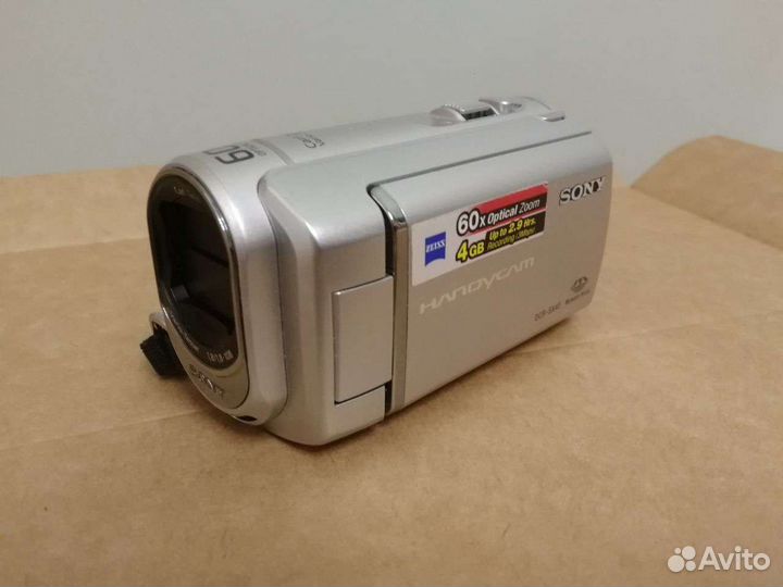 Видеокамера Sony handycam DCR-SX40E