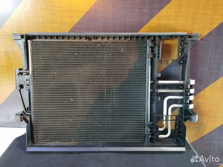 Кассета радиаторов Bmw 525I E39 M52 1996