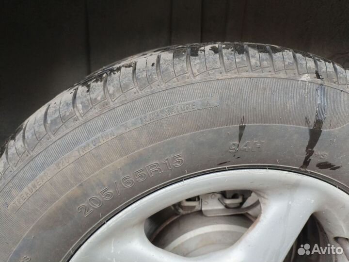 DoubleStar DH05 205/65 R15 94H