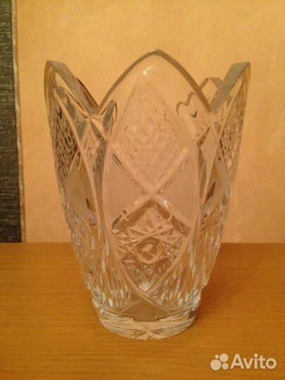 Хрустальная ваза 